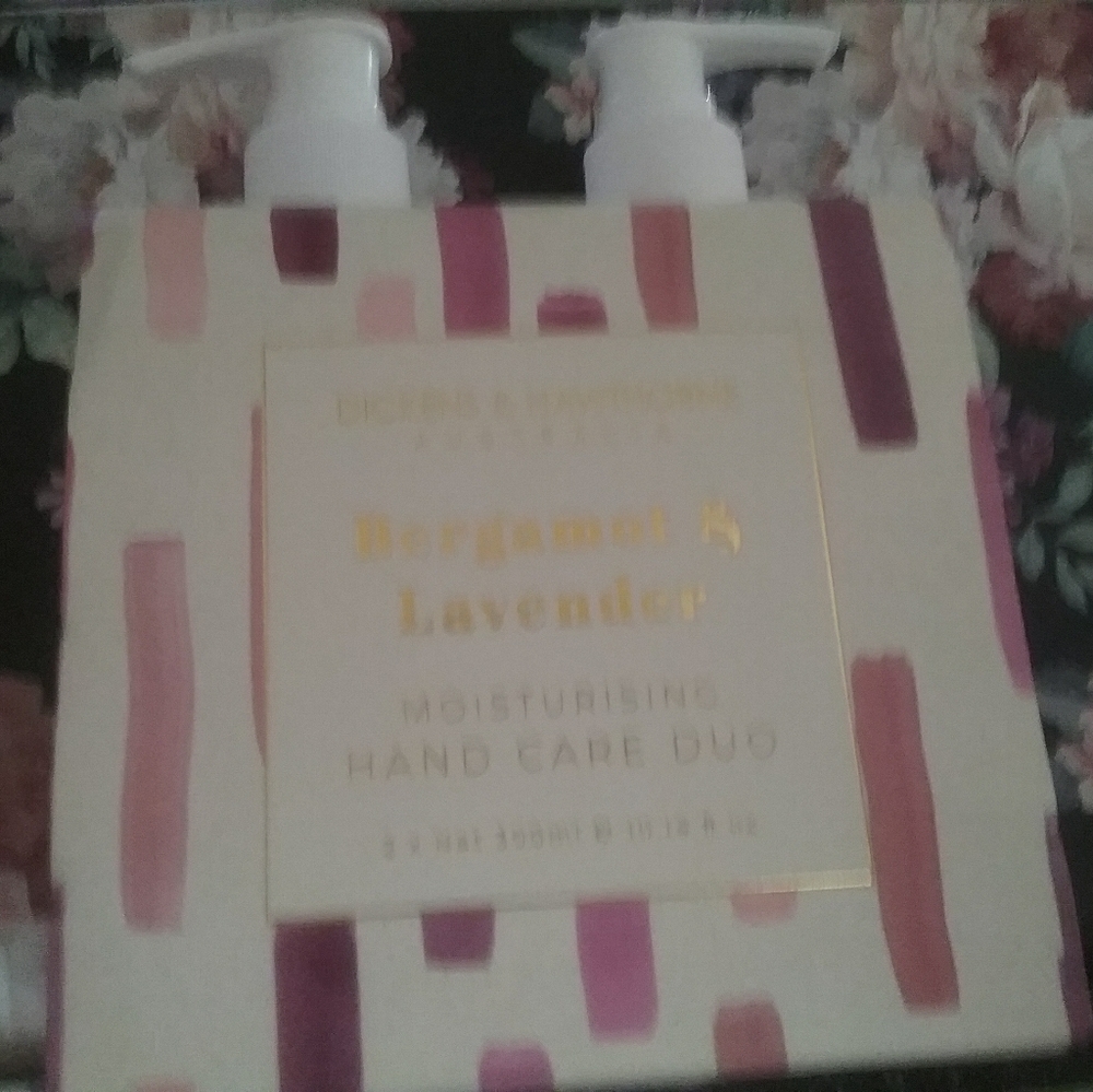 Dickens Hawthorne Hand Care Duo